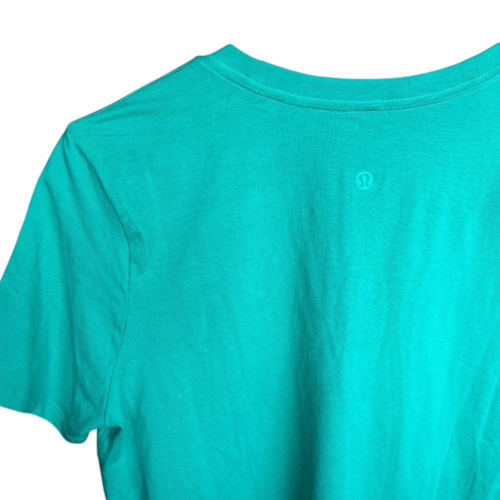 Lululemon Love V-Neck Tee | Green | Pima Cotton Stretch | Size 6 | NWT - Picture 4 of 7